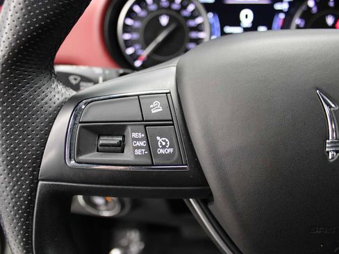 Used 2022 Maserati Levante GT image 21