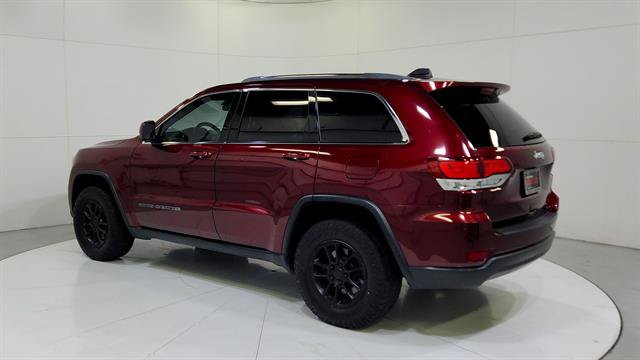 Used 2020 Jeep Grand Cherokee Laredo RWD image 6