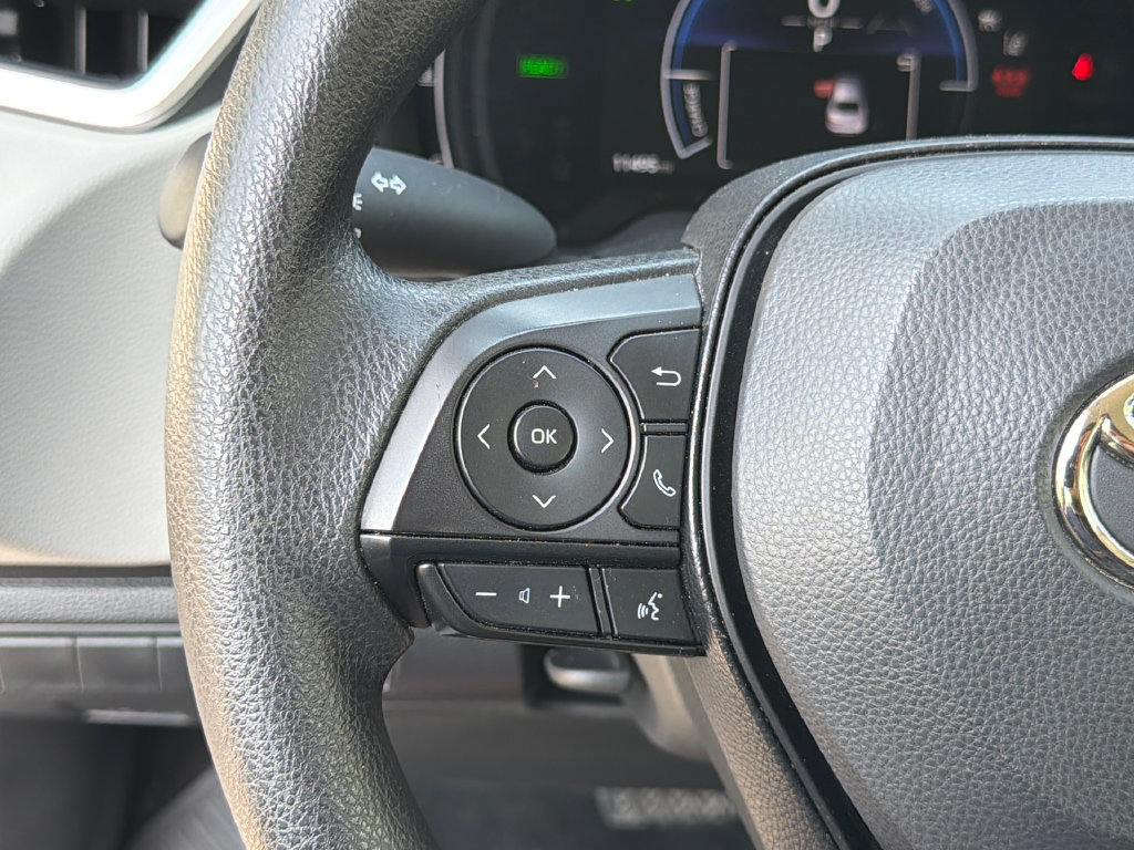 Used 2026 Toyota Corolla LE AWD/4WD image 24