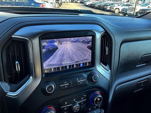 Used 2022 Chevrolet Silverado 3500 LTZ w/ LTZ Plus Package image 10