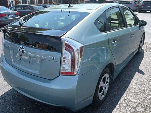 Used 2012 Toyota Prius Three FWD image 5
