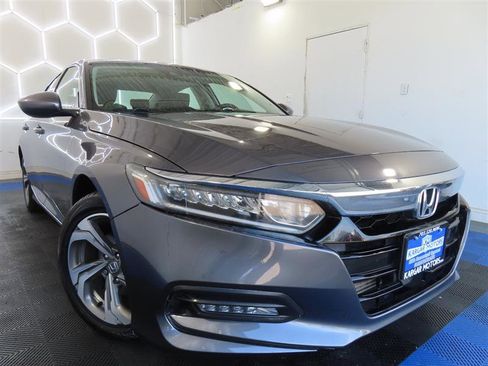 Used 2020 Honda Accord EX image 2