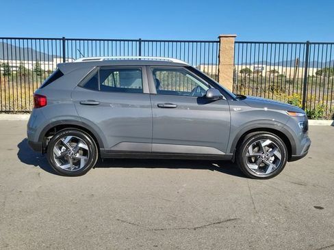 New 2026 Hyundai Venue SEL image 25