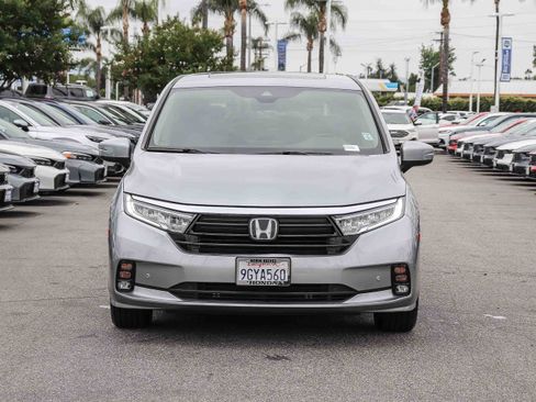 Certified 2023 Honda Odyssey Touring image 2