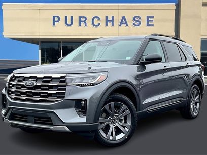 New 2026 Ford Explorer Active w/ Active Comfort Package