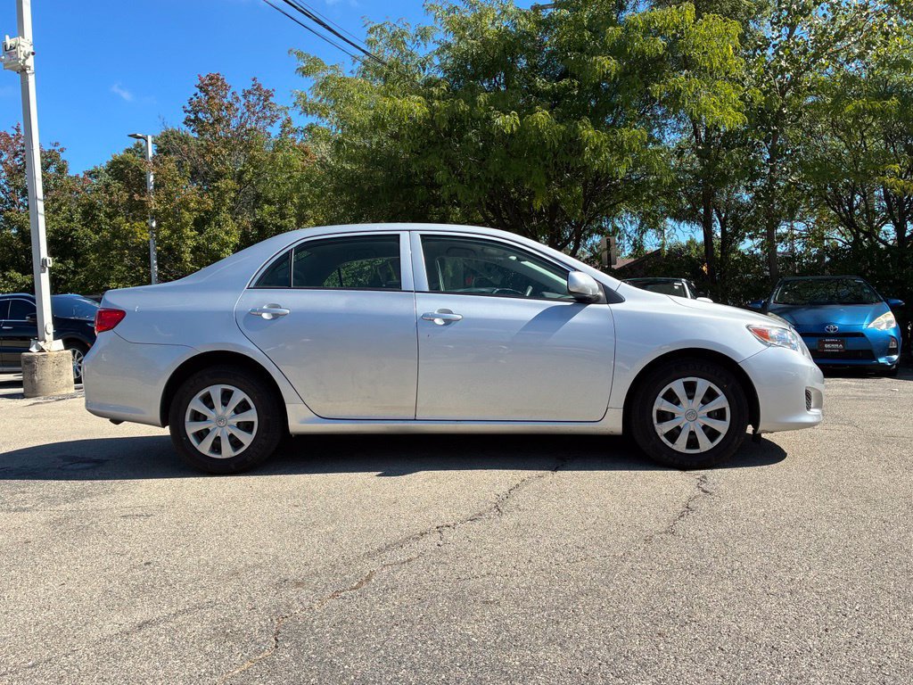 Used 2009 Toyota Corolla LE w/ All Weather Guard Pkg FWD image 4
