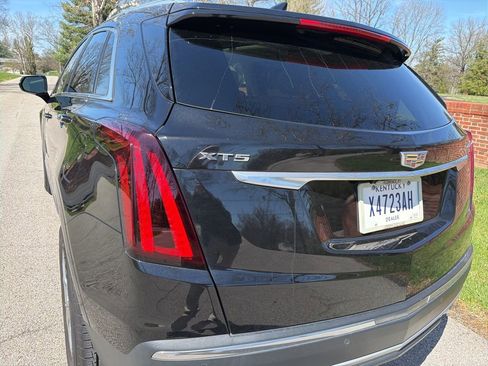 Used 2020 Cadillac XT5 Premium Luxury w/ LPO, Premium Carpet Package image 25