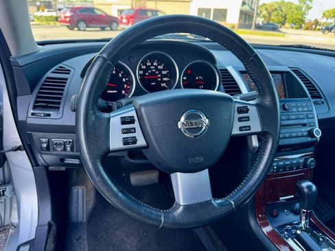 Used 2008 Nissan Maxima 3.5 SL w/ Navigation System Pkg FWD image 10