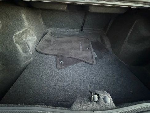 Used 2012 Dodge Challenger R/T image 38