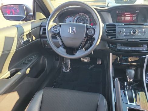 Certified 2017 Honda Accord Sport image 11