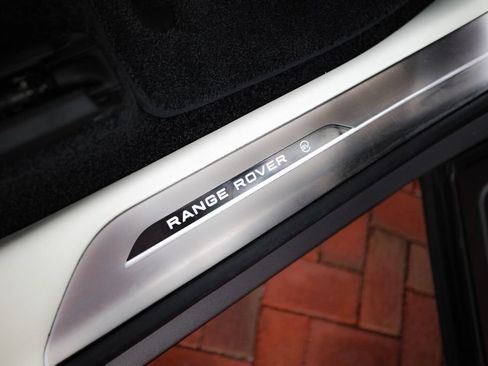 Used 2023 Land Rover Range Rover SV AWD/4WD image 51