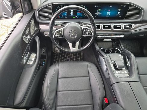 Certified 2023 Mercedes-Benz GLS 450 4MATIC image 27