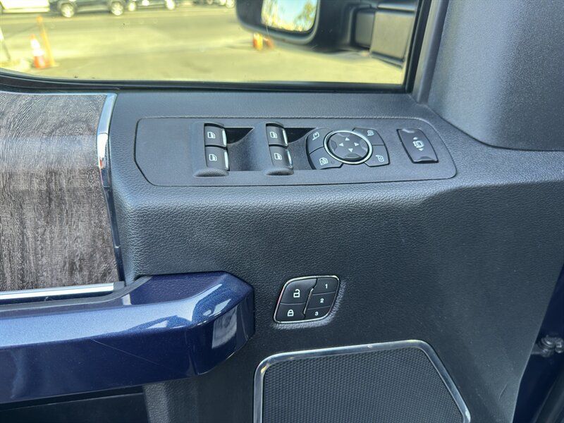 Used 2019 Ford F250 Lariat AWD/4WD image 23