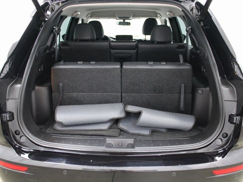 Used 2023 Mitsubishi Outlander SE image 17