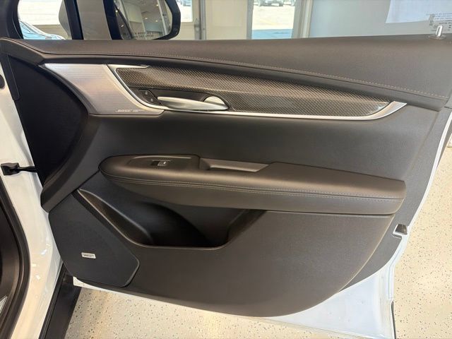 Used 2023 Cadillac XT5 Sportv w/ Technology Package AWD/4WD image 46