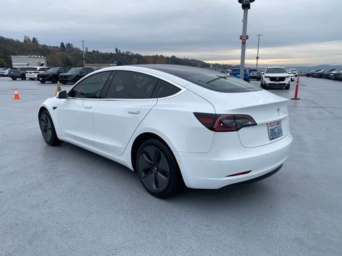 Used 2018 Tesla Model 3 Long Range image 6