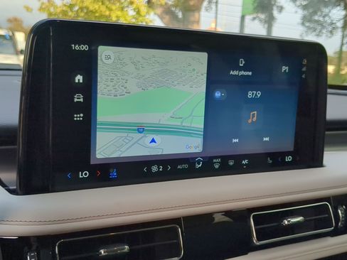 New 2026 Lincoln Aviator 2WD image 15