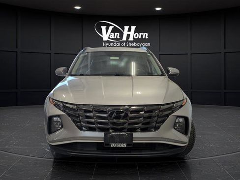 Used 2022 Hyundai Tucson SEL w/ Convenience + Premium Package AWD/4WD image 2