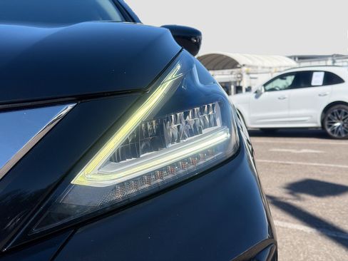 Used 2021 Nissan Murano S image 9