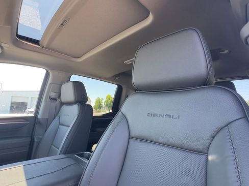 New 2026 GMC Sierra 1500 Denali AWD/4WD image 18