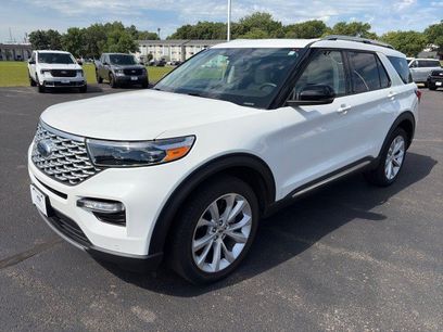 Used 2024 Ford Explorer Platinum w/ Technology Package