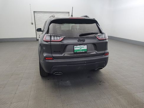 Used 2020 Jeep Cherokee Latitude Plus image 6