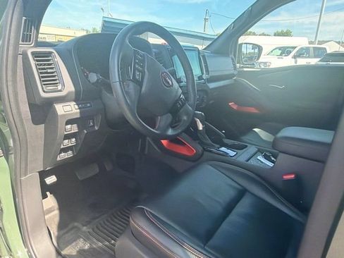 Used 2024 Nissan Frontier PRO-4X w/ Pro Premium Package AWD/4WD image 19