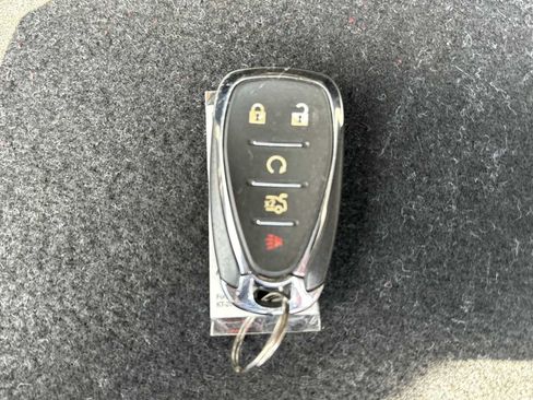 Used 2023 Chevrolet Malibu LT FWD image 37