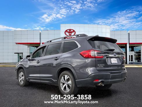 Used 2023 Subaru Ascent Premium AWD/4WD image 3