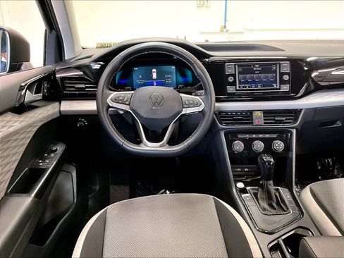 Used 2023 Volkswagen Taos S image 7