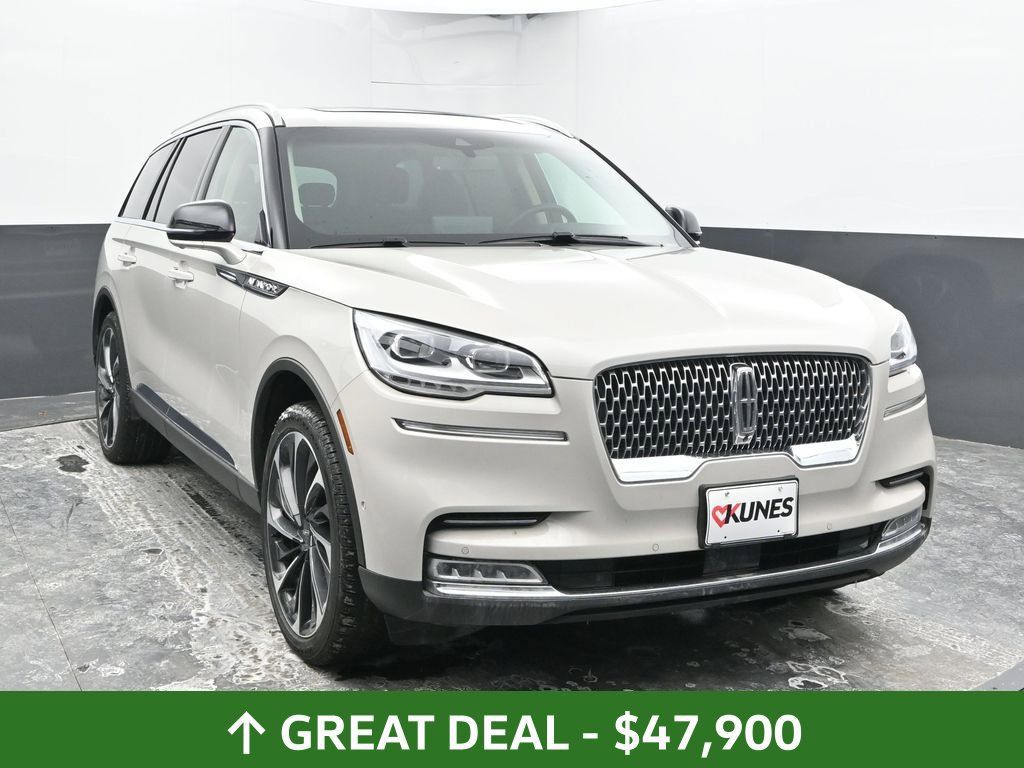 Used 2024 Lincoln Aviator Reserve w/ Equipment Group 201A AWD/4WD image 9