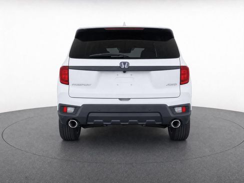 Used 2023 Honda Passport EX-L image 4