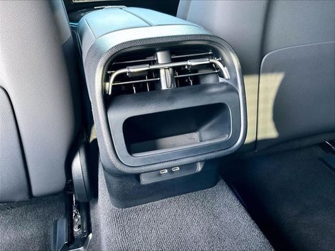 Certified 2025 Mercedes-Benz E 53 AMG e 4MATIC Sedan image 25