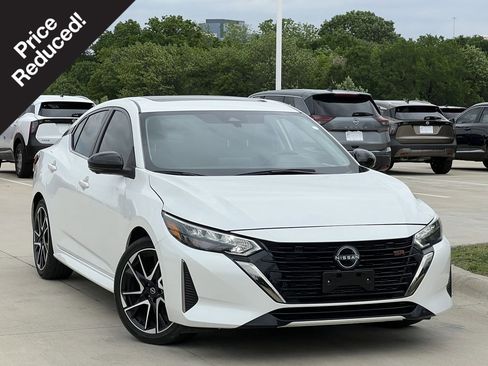 Certified 2024 Nissan Sentra SR w/ SR Premium Package FWD image 1