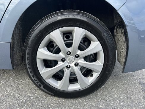 Used 2025 Toyota Corolla LE image 26