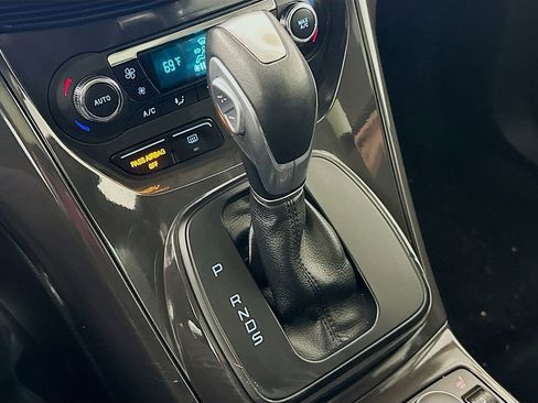 Used 2016 Ford Escape Titanium image 23