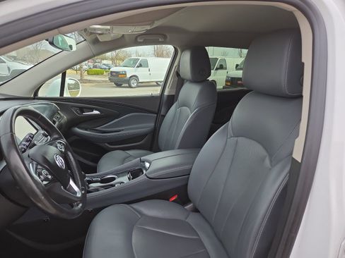 Certified 2020 Buick Envision Essence w/ LPO, Active Package image 12