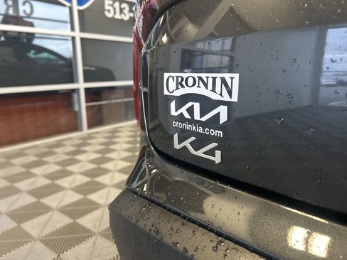 Used 2025 Kia K4 EX image 8