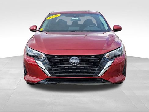 Used 2025 Nissan Sentra SV image 2