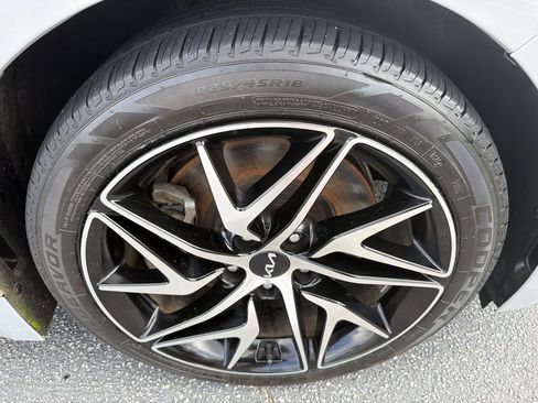 Used 2023 Kia Stinger GT-Line w/ Sun & Sound Package RWD image 12