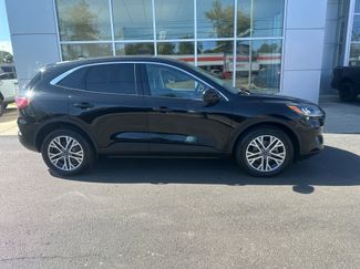 Used 2022 Ford Escape SEL AWD/4WD video 2