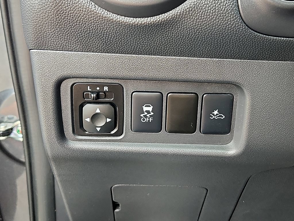 Used 2024 Mitsubishi Mirage ES FWD image 25
