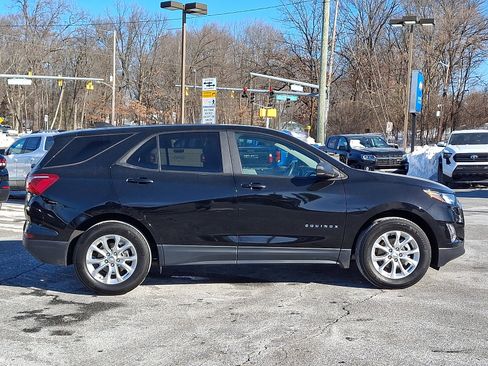 Used 2020 Chevrolet Equinox LS w/ LS Convenience Package image 7