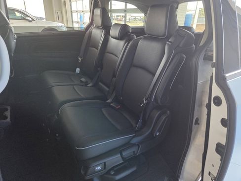 Certified 2025 Honda Odyssey Elite image 19