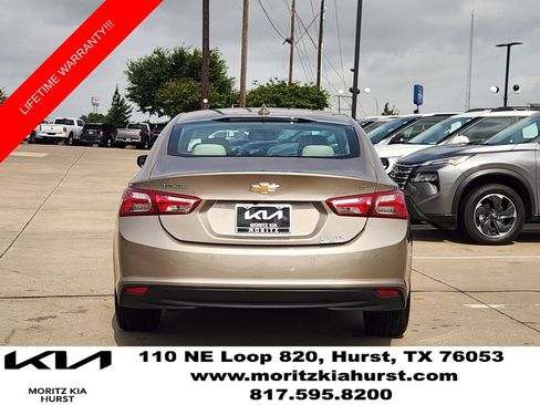 Used 2024 Chevrolet Malibu LT FWD image 14