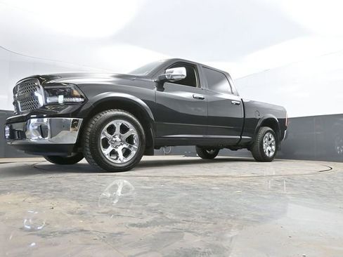 Used 2016 RAM 1500 Laramie w/ Convenience Group AWD/4WD image 49