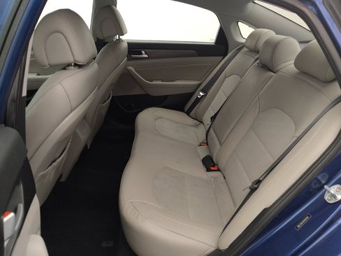 Used 2017 Hyundai Sonata Sport w/ Value Edition Package 02 FWD image 18