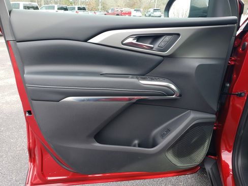 New 2026 Chevrolet Traverse LT w/ Midnight/Sport Edition image 13