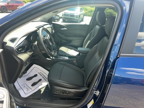 Used 2023 Buick Encore GX Preferred w/ Cold Weather Comfort Package FWD image 12