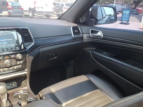 Used 2020 Jeep Grand Cherokee Limited X AWD/4WD image 13